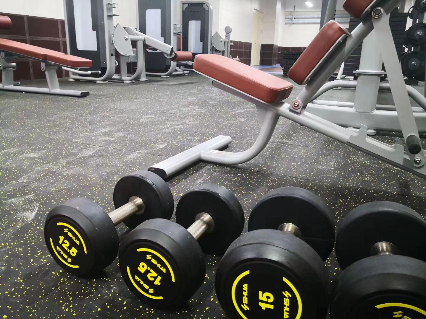 运动中心橡胶地板